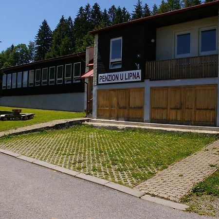 Přední Výtoň Penzion U Lipna מראה חיצוני תמונה